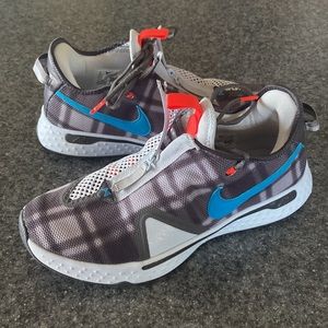 Nike PG 4, Mens size 11 - Football Grey/Laser Blue